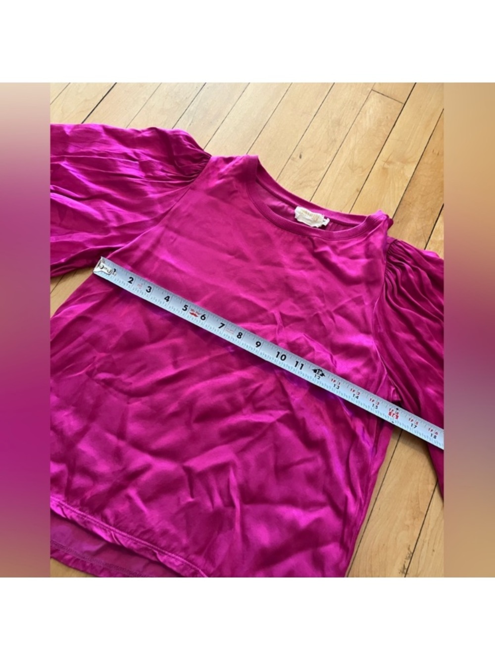 Nation LTD Donna Satin Bell Sleeve Top Small - Picture 9 of 10